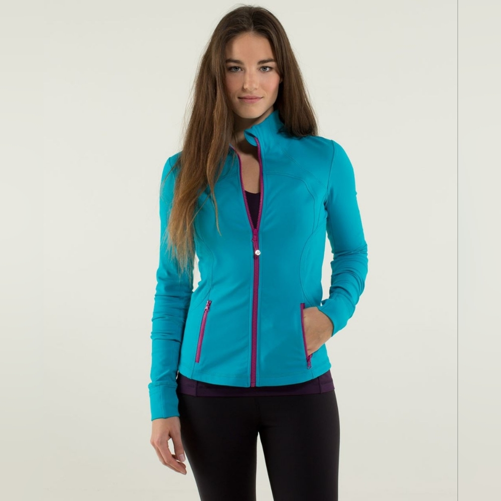 Lululemon Define jacket size 8.  💙 💙